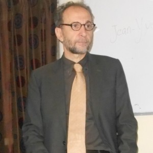 Mr Jean-Yves Gillon, Attaché for Cooperation in Education, LFR (French Language Section) of the French Embassy, New Delhi at the Nelson Mandela House, Mujeeb Bagh, JMI.; Thursday, 29 January, 2014 (Photo: Manzar Imaam)